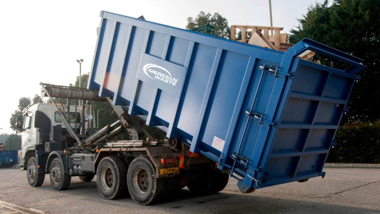 MERIDIAN WASTE ACQUIRES ROLL OFF ASSETS OF RAPID RESPONSE, INC