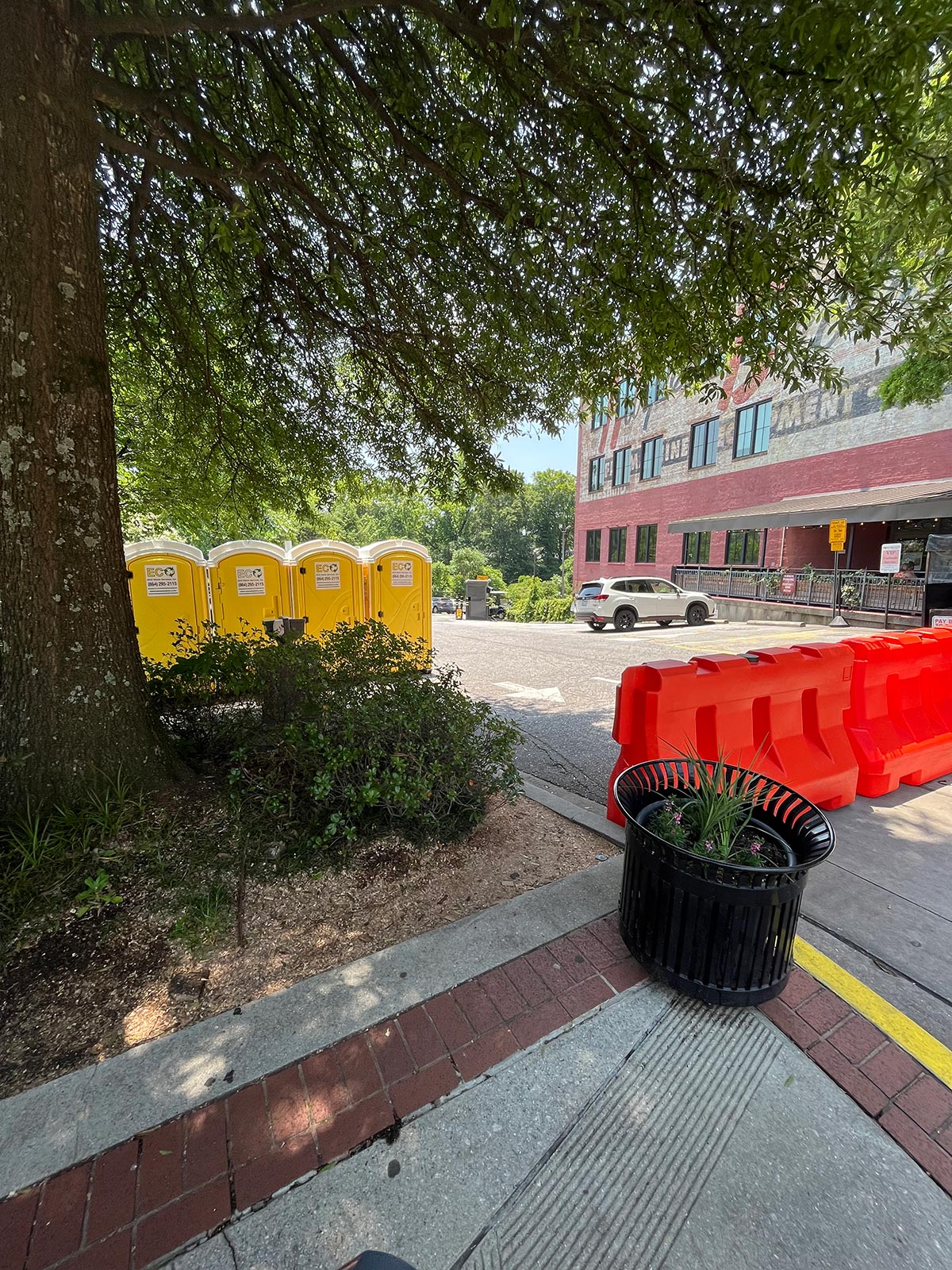 EcoWaste - A Meridian Waste Company joined forces with the City of Greenville, SC to ensure the City’s Jazz Fest went off without a hitch!