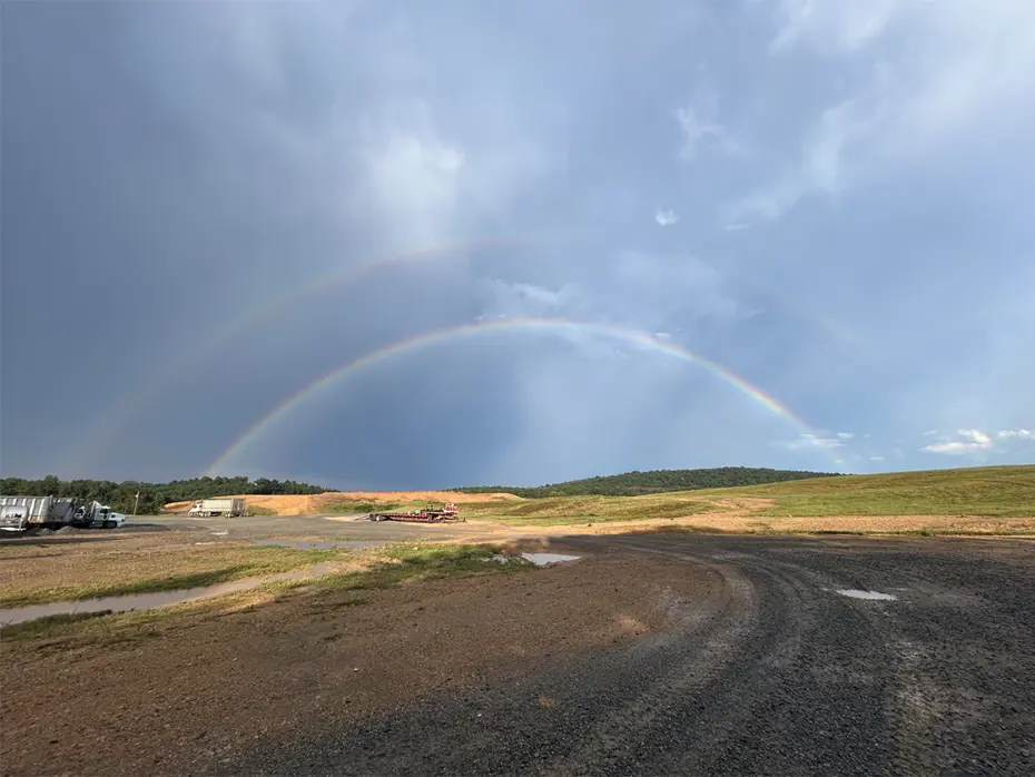 Nobile Hill Rainbow