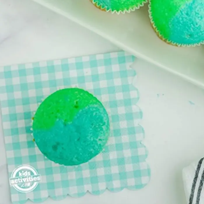 earth_day_cupcakes.jpg